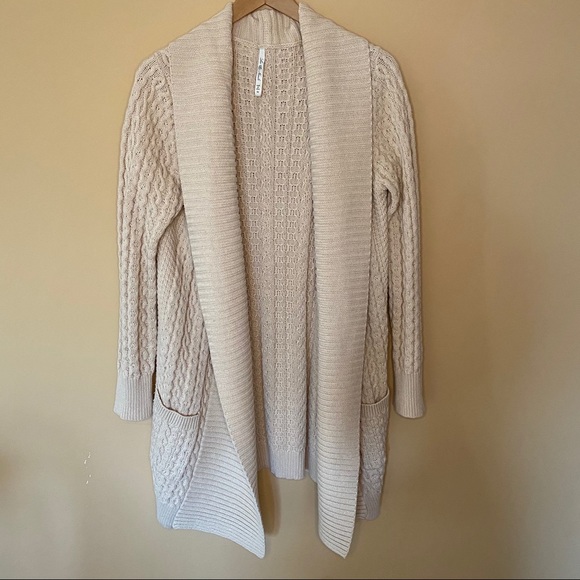 Leo and Nicole Creme Cardigan - Picture 1 of 3